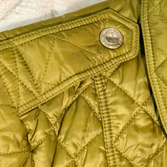 💯 Authentic Burberry Brit 4-Button Quilted Jacket - Picture 3 of 9